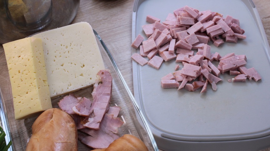 нарезанные шампиньоны